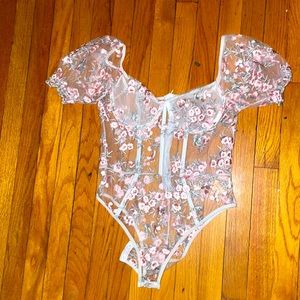 Super cute mesh floral body suit